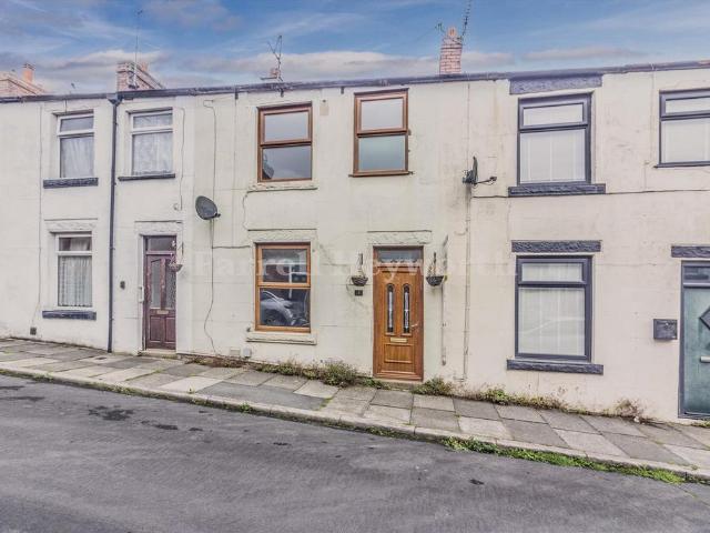House for sale in Pike Lowe, Chorley