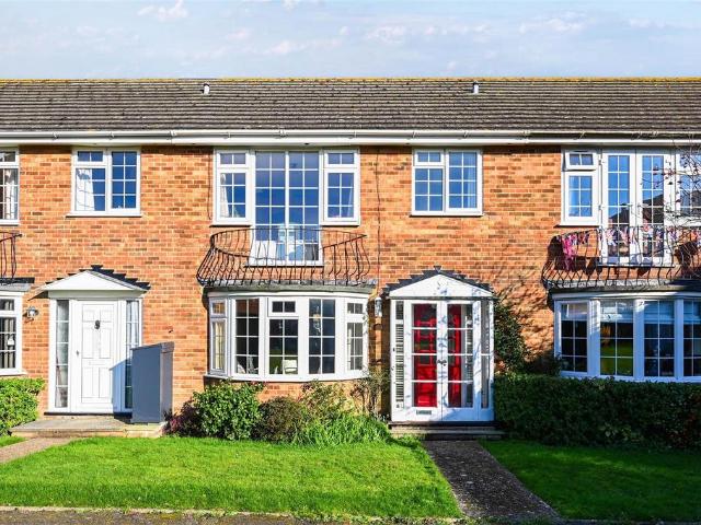 House for sale in Pebsham, Heathlands