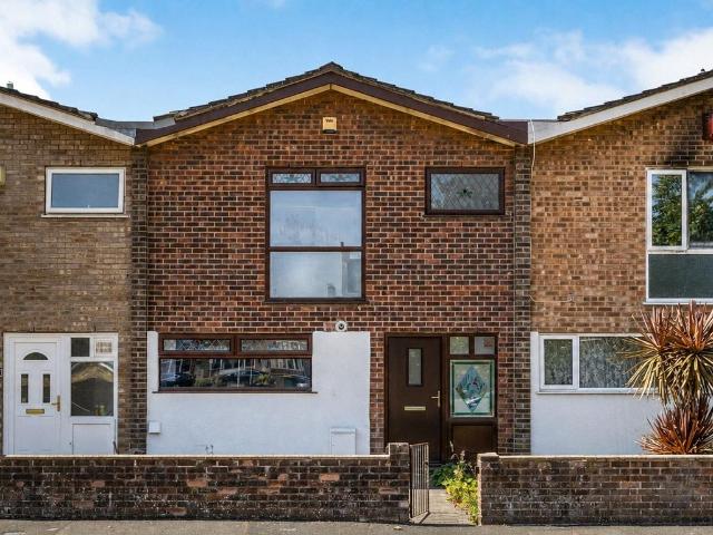 House for sale in Feckenham, City Of Bristol
