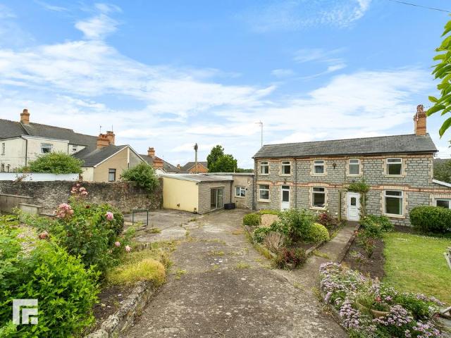 House for sale in Cadoxton, Barry