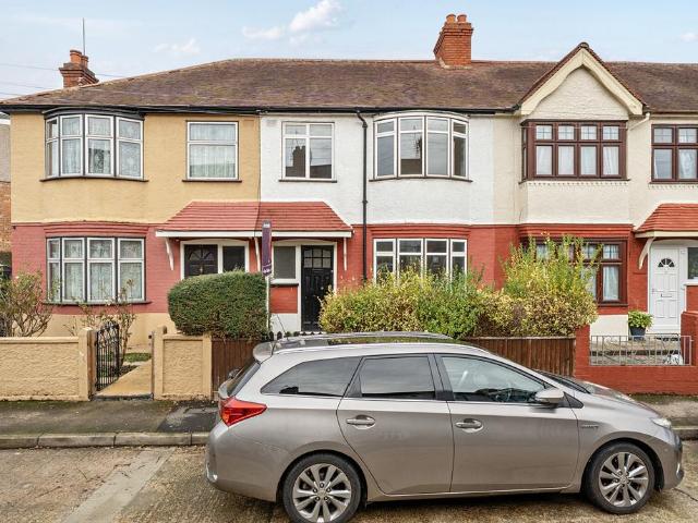 House for sale in London Borough of Merton, Mitcham
