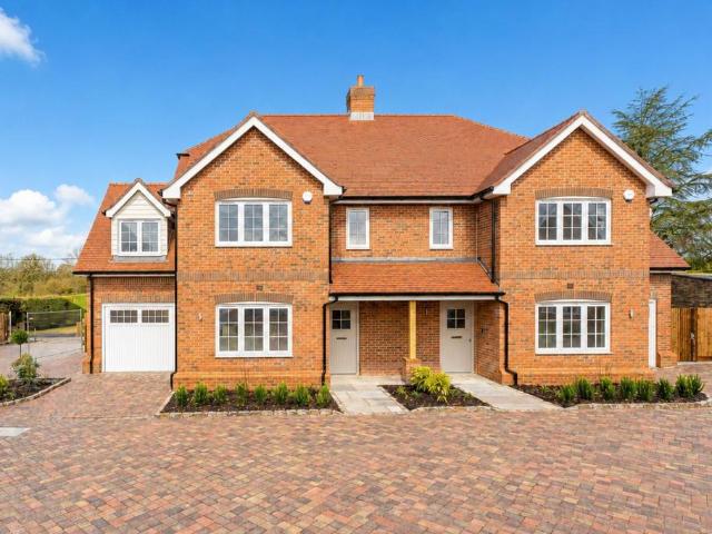 House for sale in Hart, Hampshire