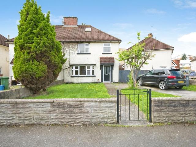 House for sale in Tiger Bay, Cardiff