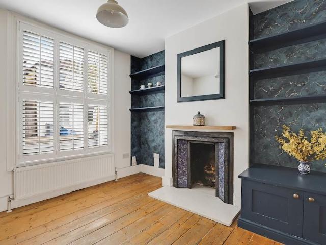 House for sale in London Borough of Croydon, South Norwood