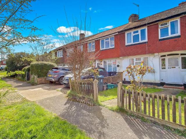 House for sale in Tolworth, Greater London