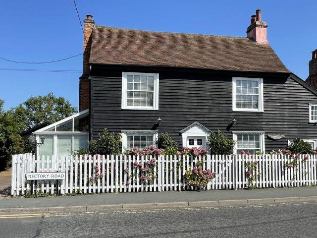 House for sale in Fordham Heath, Essex