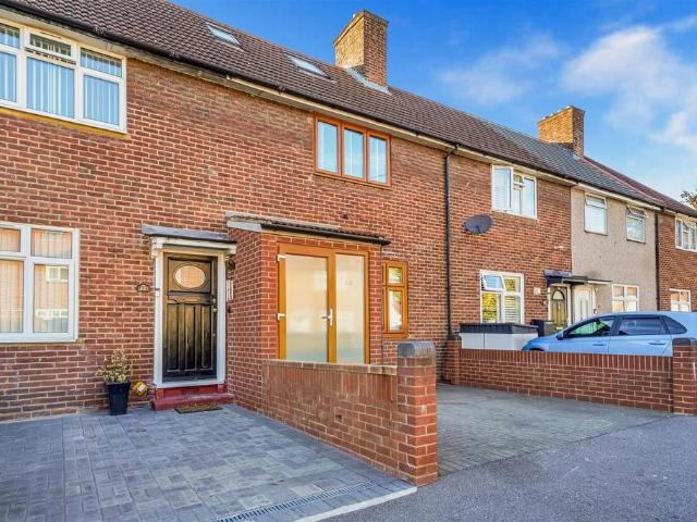 House for sale in London Borough of Barking and Dagenham, Greater London