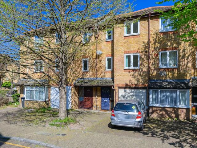 House for sale in Isle Of Dogs, Greater London