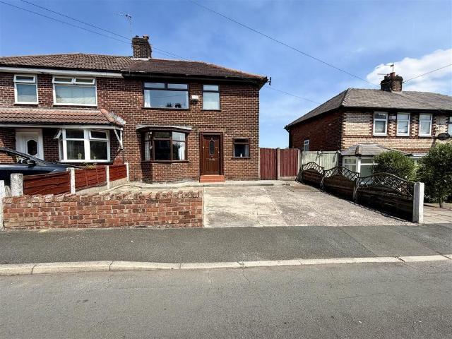 House for sale in Salford, Greater Manchester
