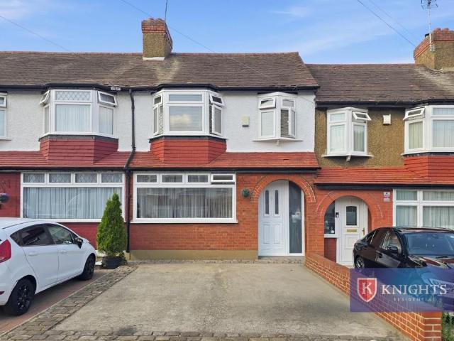 House for sale in Edmonton, Greater London