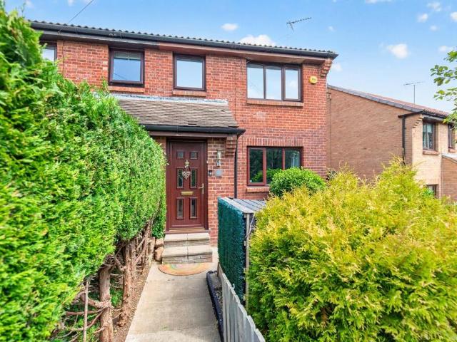 House for sale in Jennyfield, Harrogate