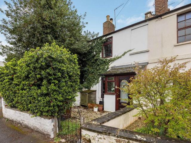 House for sale in Alstone, Golden Valley