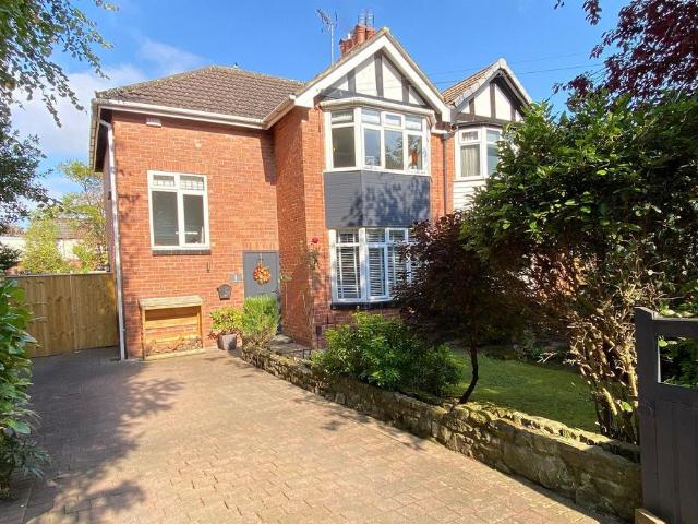 House for sale in Hookstone, Harrogate