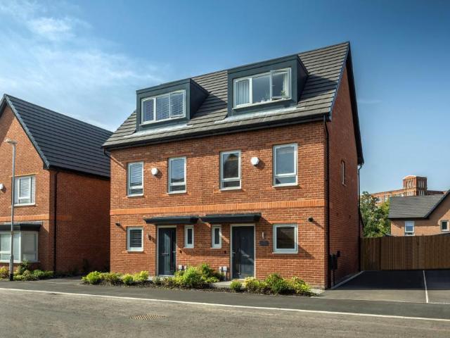 House for sale in Burnedge, Greater Manchester