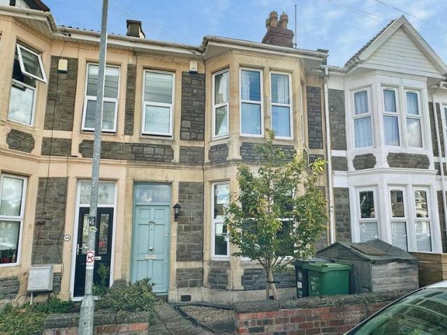 House for sale in Feckenham, City Of Bristol