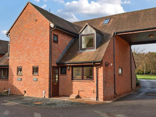 House for sale in Chalfont St. Peter, Denham
