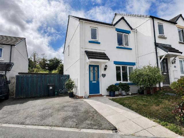 House for sale in St Blazey, Cornwall