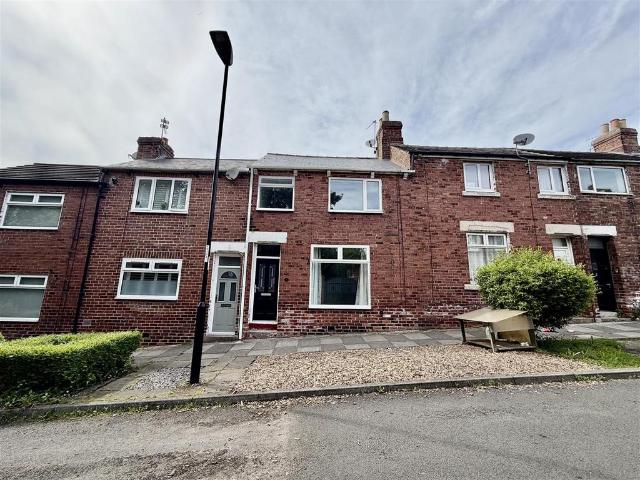 House for sale in Houghtonside, Tyne And Wear