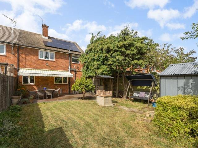 House for sale in Elstree and Borehamwood, Borehamwood