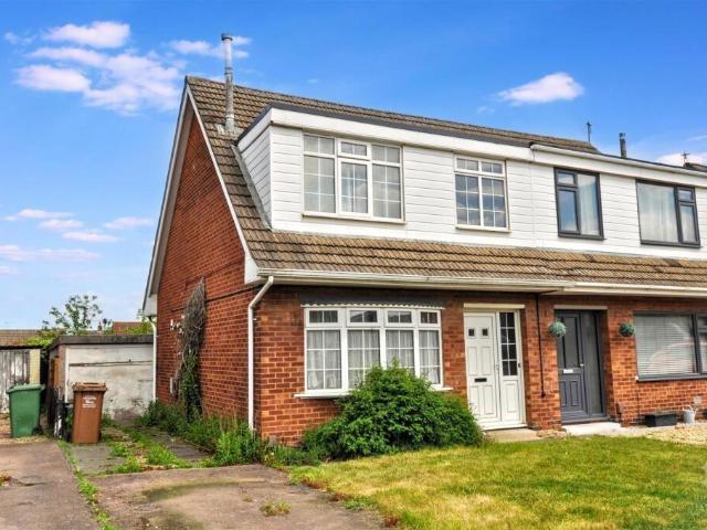 House for sale in Shepshed, Elmfield