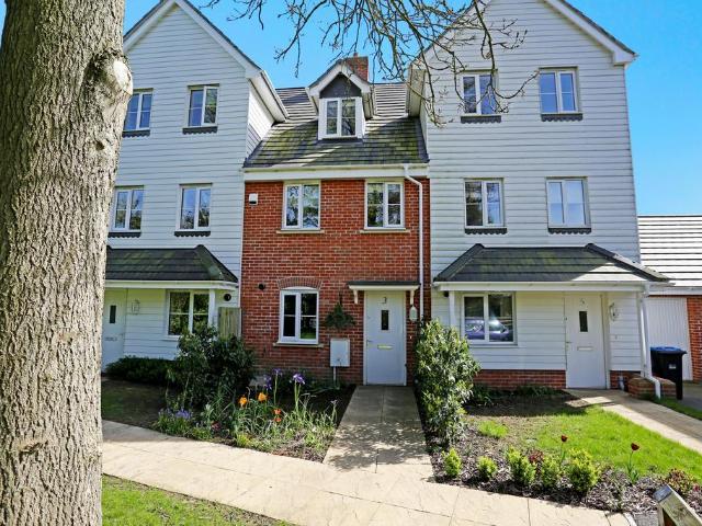 House for sale in Ansty and Staplefield, Mid Sussex