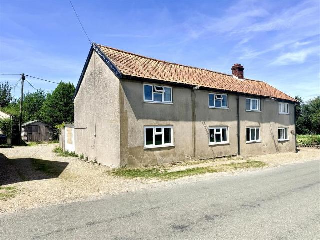 House for sale in Brandon Parva, Burgh St Peter