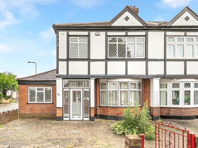 House for sale in Newbury Park, Isle Of Man