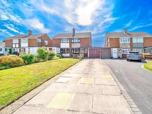 House for sale in New Invention, Bloxwich