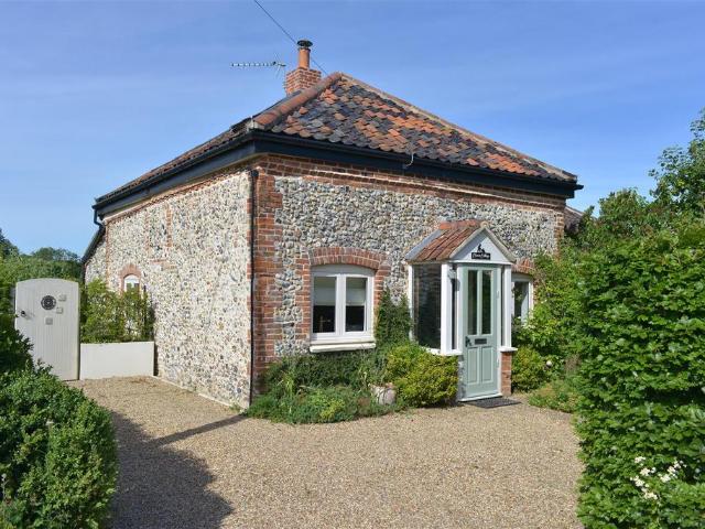 House for sale in Bedingfield, Suffolk