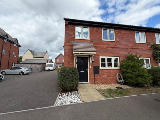 House for sale in Wheatpieces, Pamington