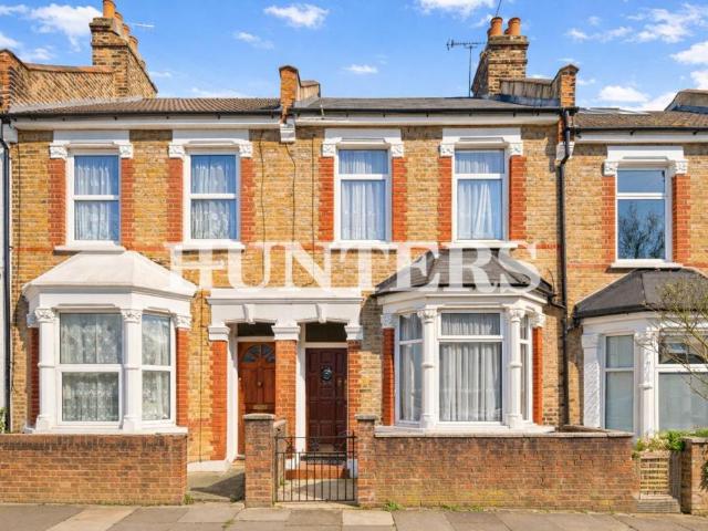 House for sale in Greater London