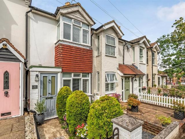House for sale in Pachesham Park, Surrey