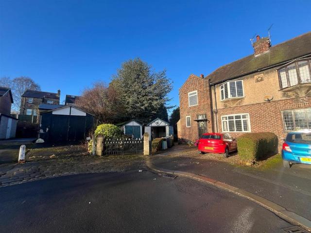 House for sale in Birkby, Huddersfield