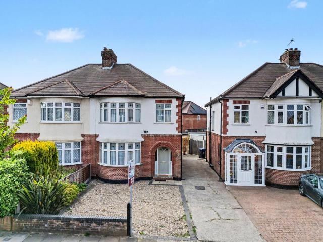 House for sale in Carterhatch, Greater London