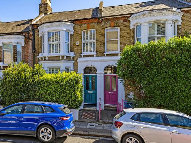 House for sale in Peckham, Greater London