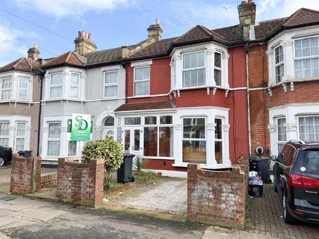 House for sale in Chadwell Heath, Isle Of Man