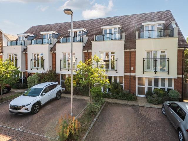House for sale in Furze Platt, Maidenhead