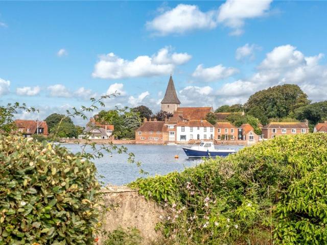 House for sale in Littlecote, West Sussex