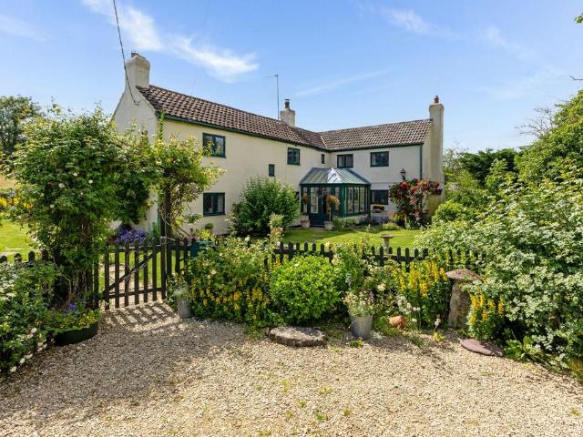 House for sale in Brinkworth, Wiltshire