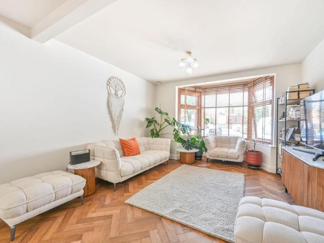 House for sale in Greater London