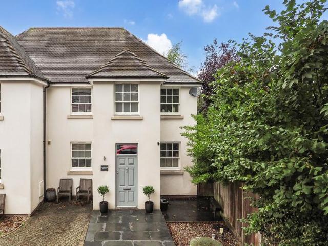 House for sale in Twyford, Hampshire