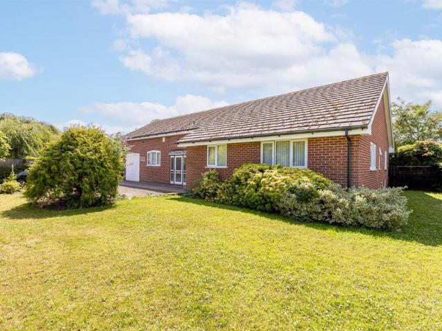 House for sale in Buerton