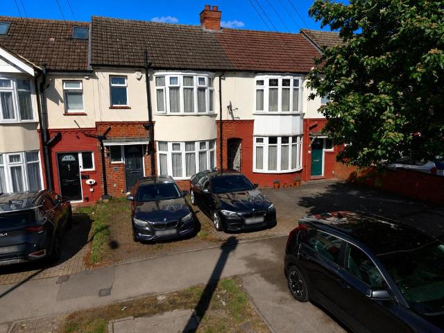House for sale in Lewsey Farm, Dunstable
