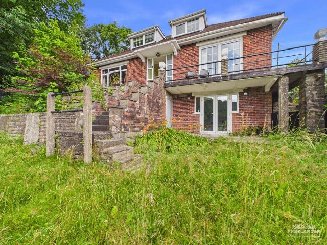House for sale in Abercarn, Wales