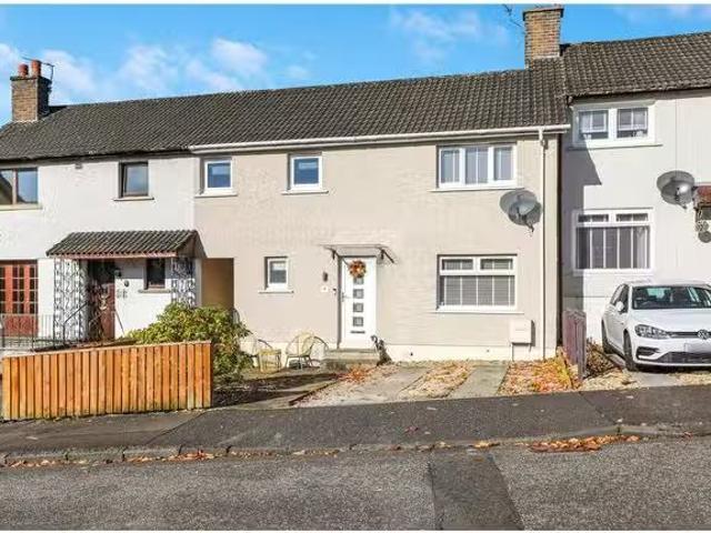 Apartment for sale in Alloa, Devon Village