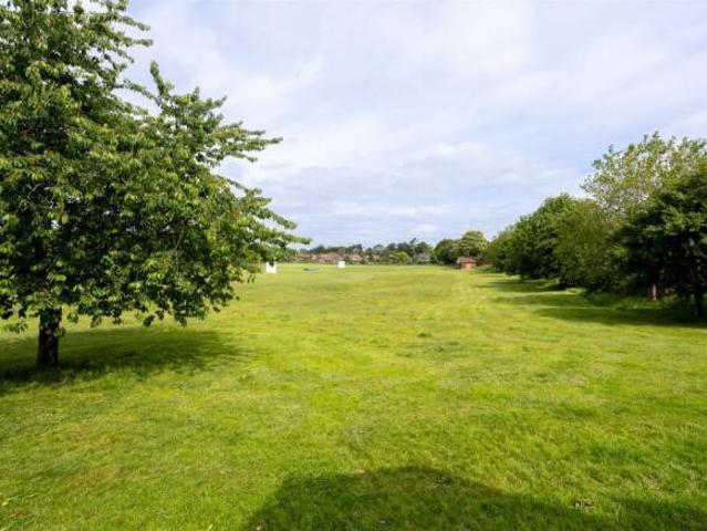 House for sale in High Field, York