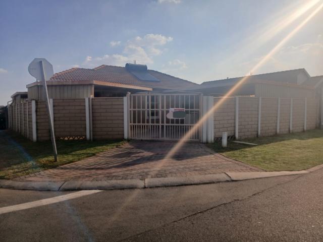 House for sale in Utrecht, Kwazulu-natal