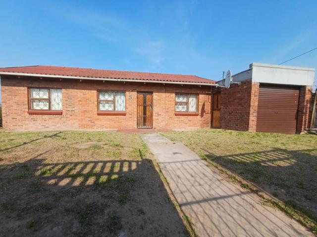 House for sale in Uitenhage, Eastern Cape