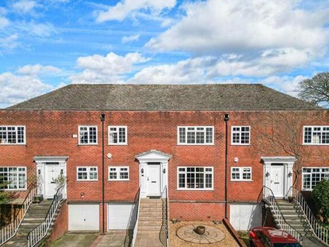 House for sale in Altrincham, Trafford