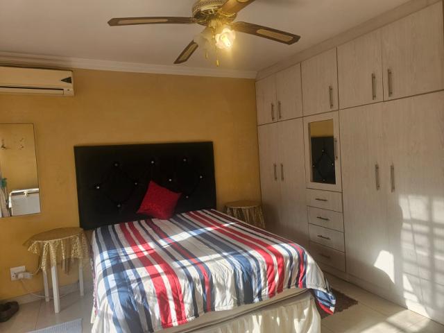 House for sale in Durban North, Kwazulu-natal
